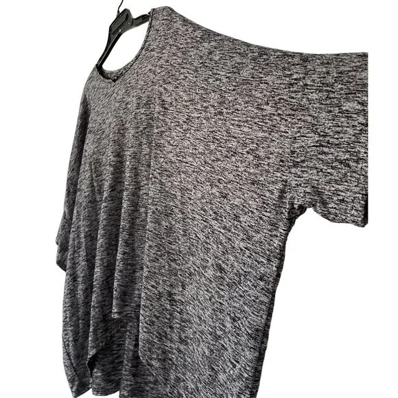 Dress To Kill Women's Onesize One size Gray smooth long blouse top